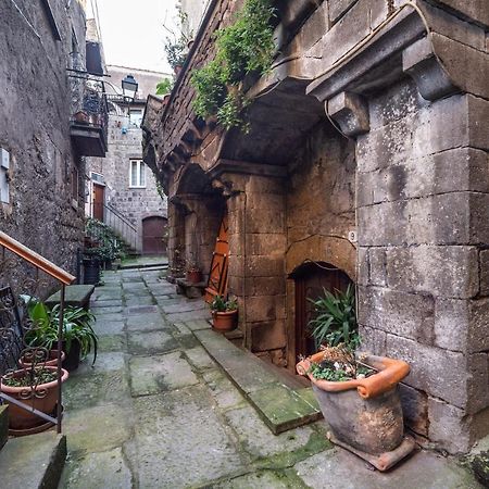 Apartamento La Dimora Nel Borgo Vitorchiano Exterior foto